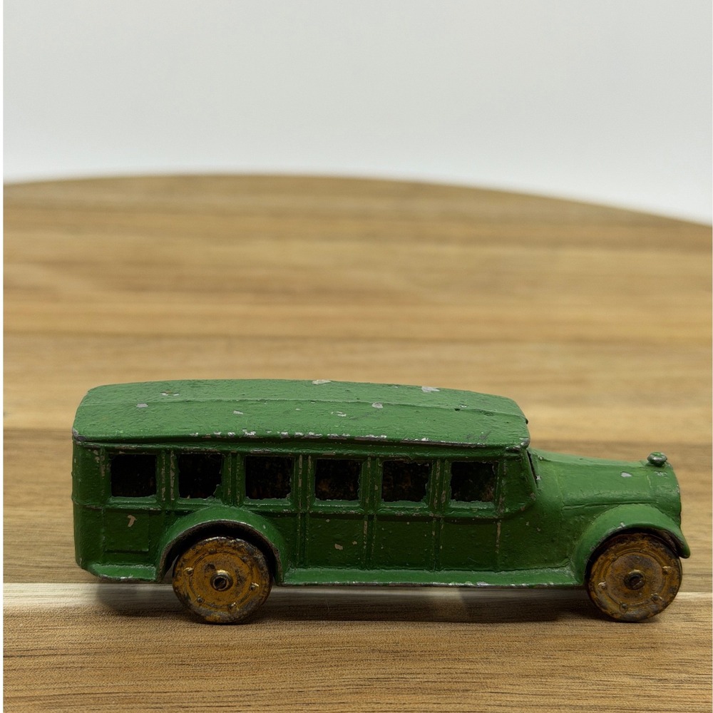 Vintage Tootsietoy Green Diecast Metal Bus Antique Toy Car‎ 3.5 Inch USA Made